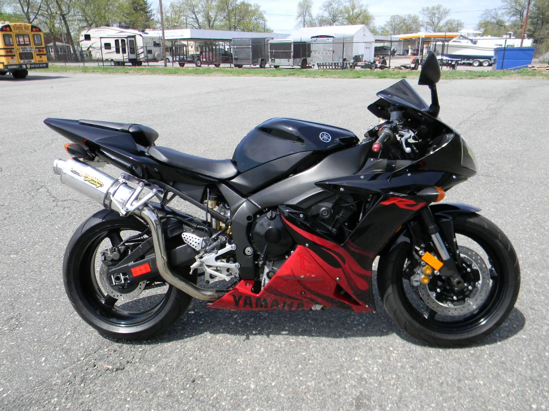 2002-2003-Yamaha-YZF-R1-Black-Red-Flame