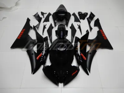 2008 Yamaha Yzf R6 Black Fairing 1