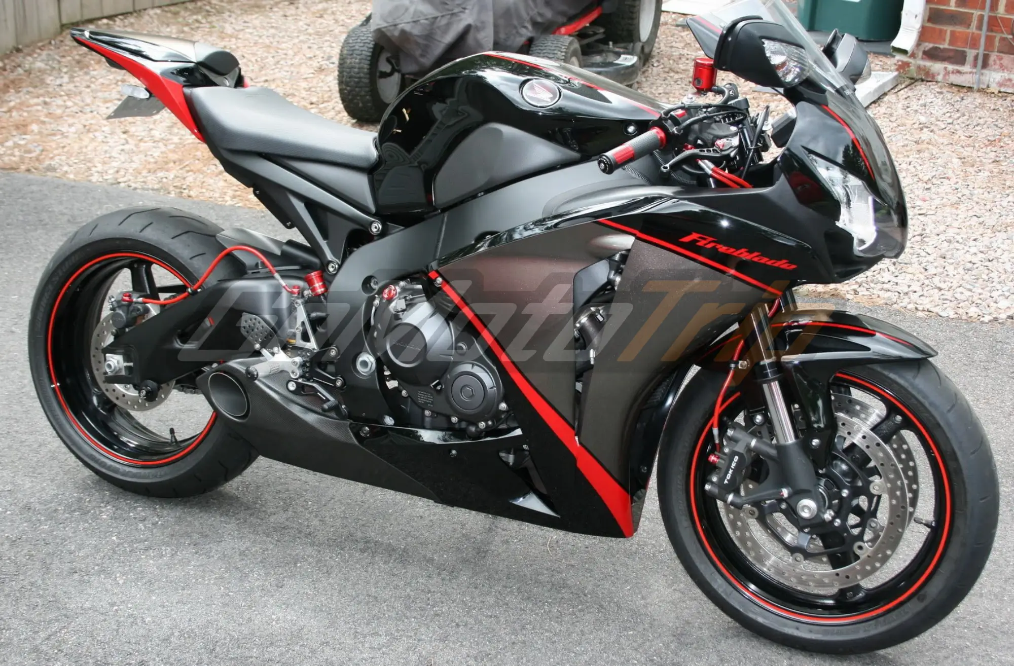 CBR1000RR-BLACK-GRAY-HRC-1