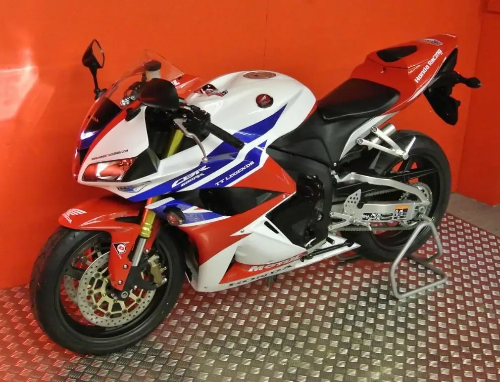 2007-2008-Honda-CBR600RR-TT-Legends-HRC