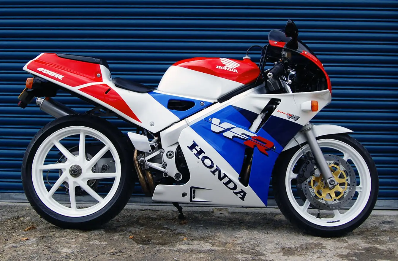 1988-1992-Honda-VFR400R-NC30-TriColor