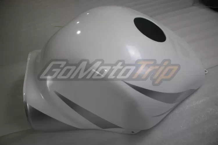 2006 Suzuki Hayabusa Silver White Fairing Kit 5