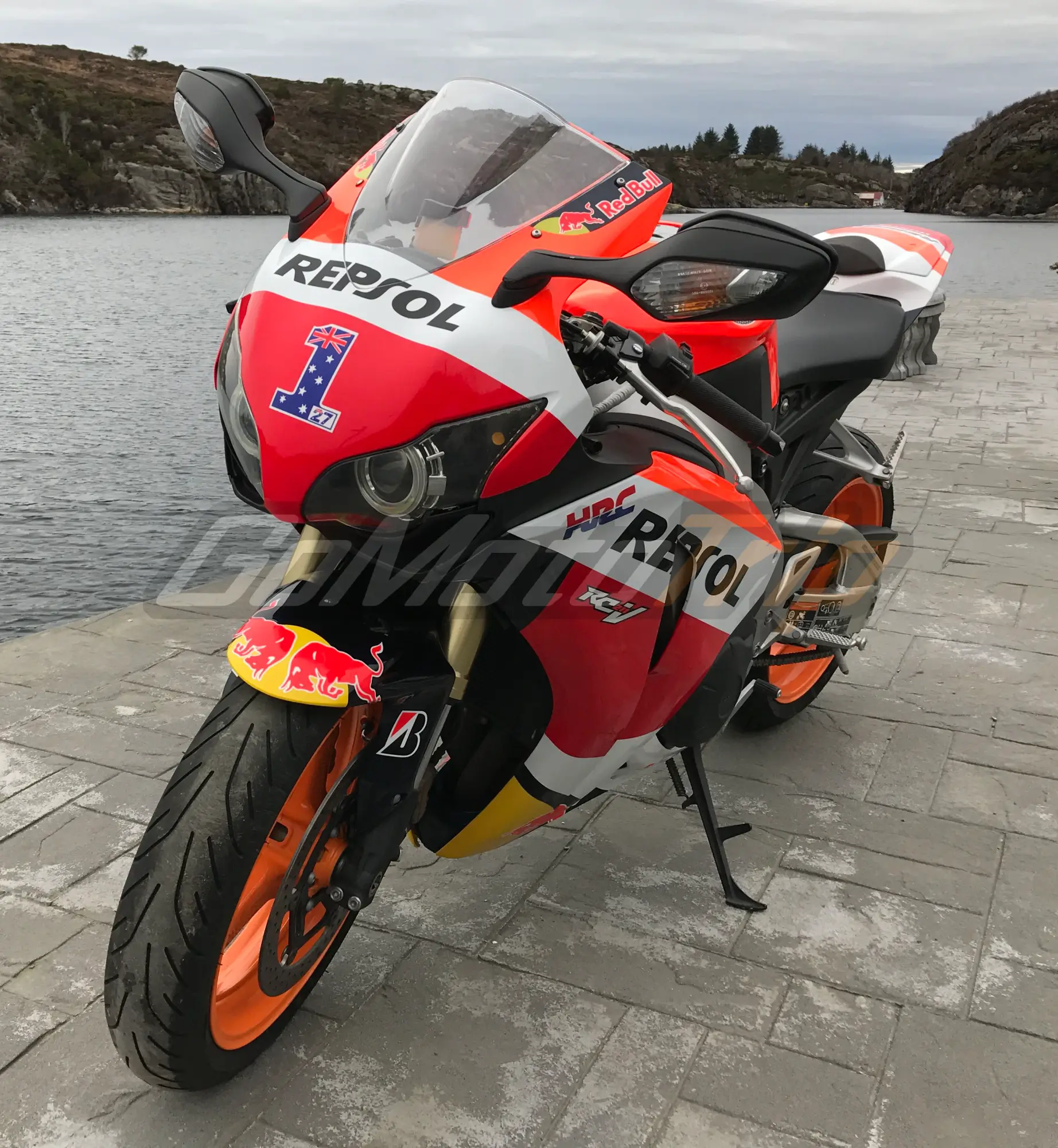 Rider-Review-Jonas-CBR1000RR-Fairing-2