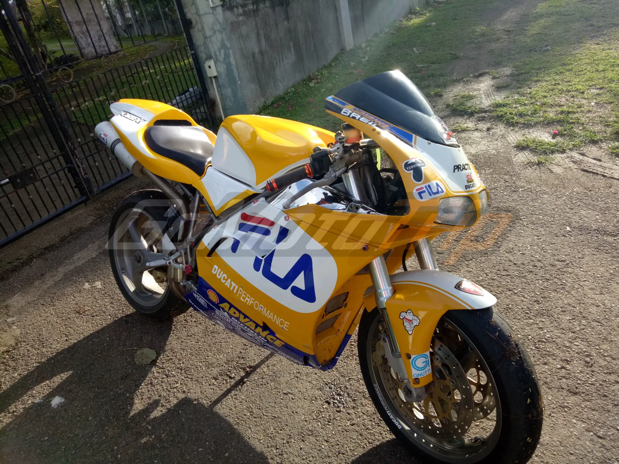 Ducati-748-916-996-998-Yellow-SBK-FILA