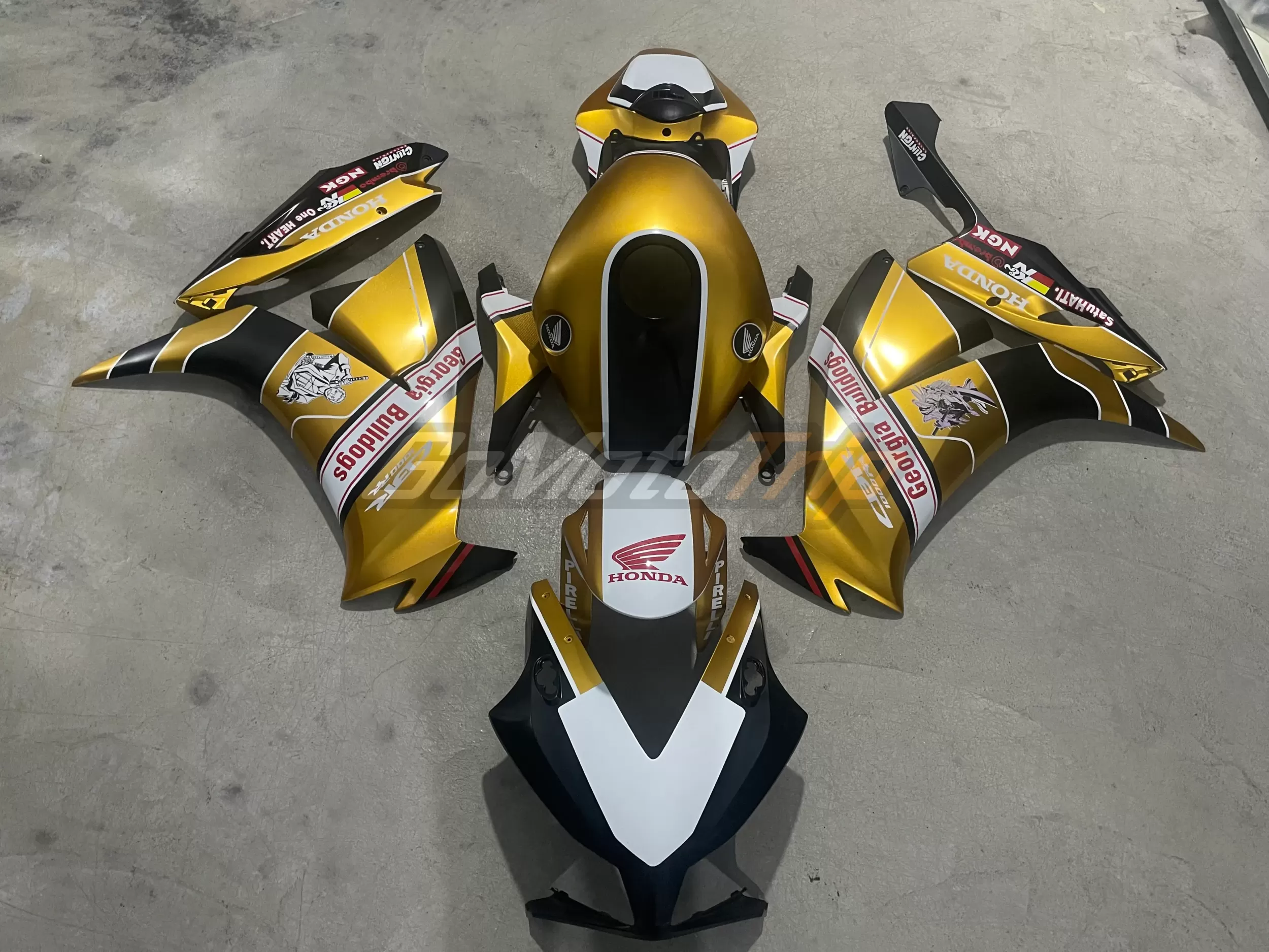 2012-2016-Honda-CBR1000RR-Fireblade-BSB-DIY-Fairing-1-scaled