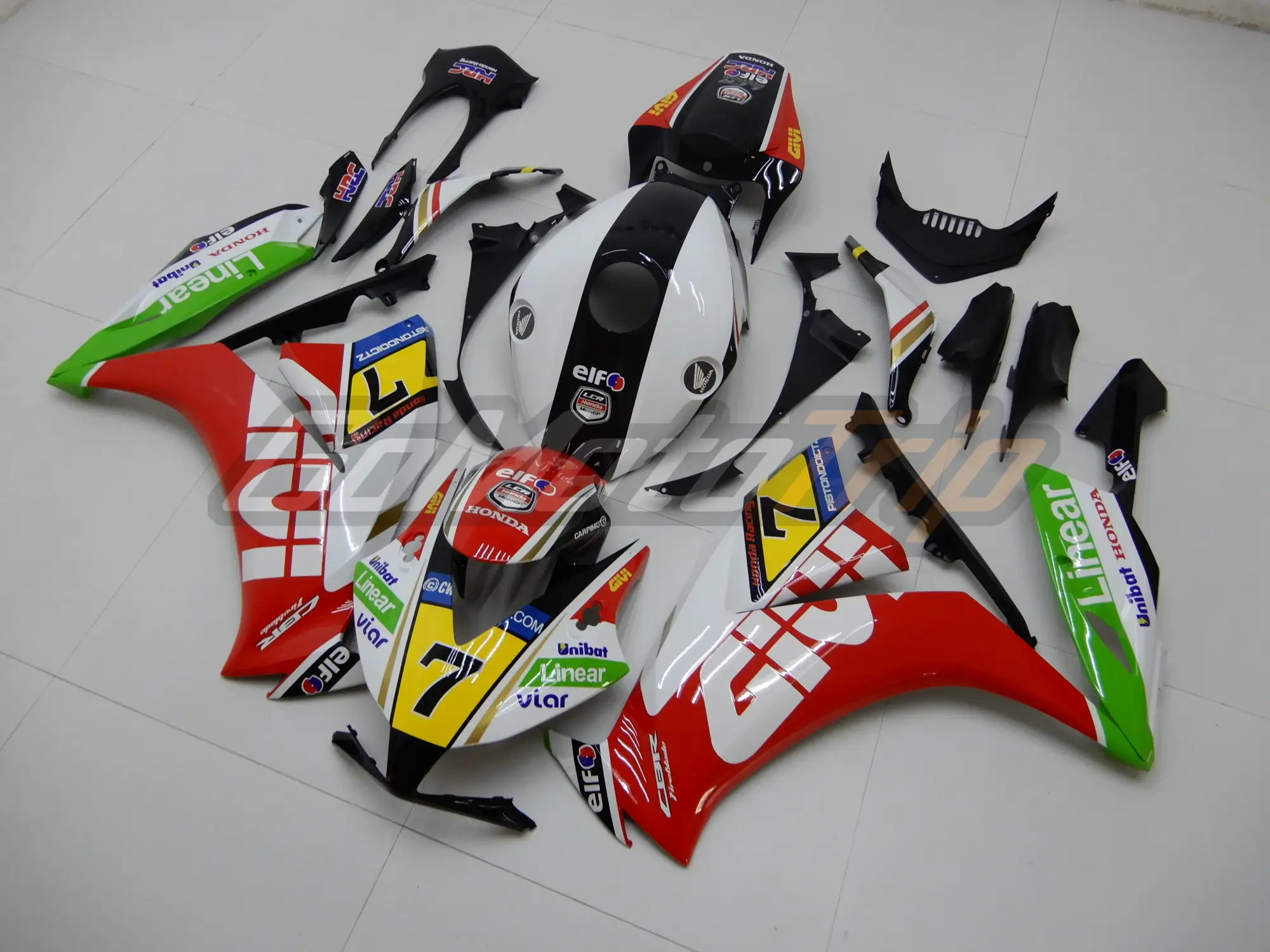 Rider-Review-Christopher-CBR1000RR-Fairing-2