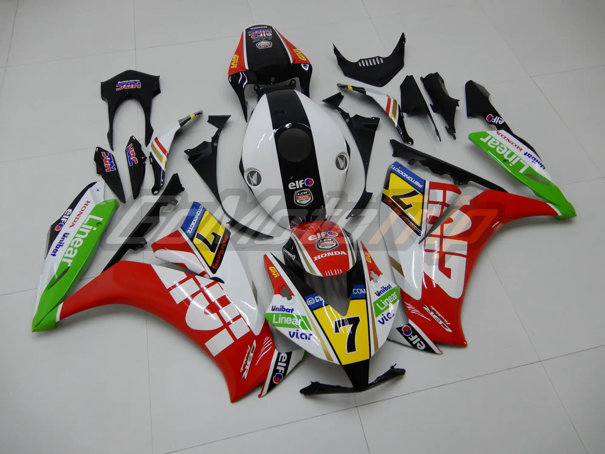 Rider-Review-Christopher-CBR1000RR-Fairing-3