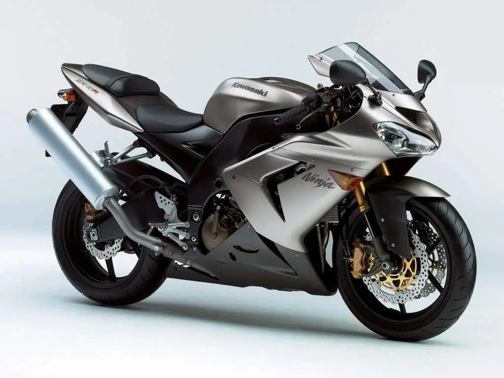 2004-2005-Kawasaki-Ninja-ZX-10R-Metallic-Gray