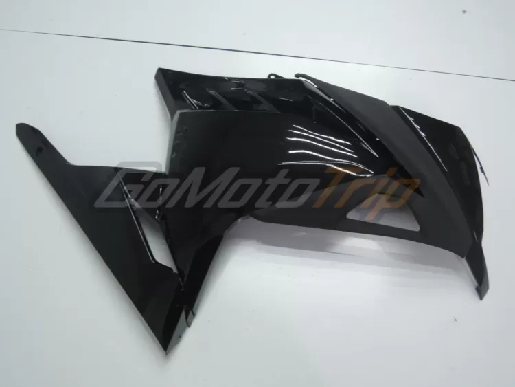 Ninja 300 Black Fairing 8