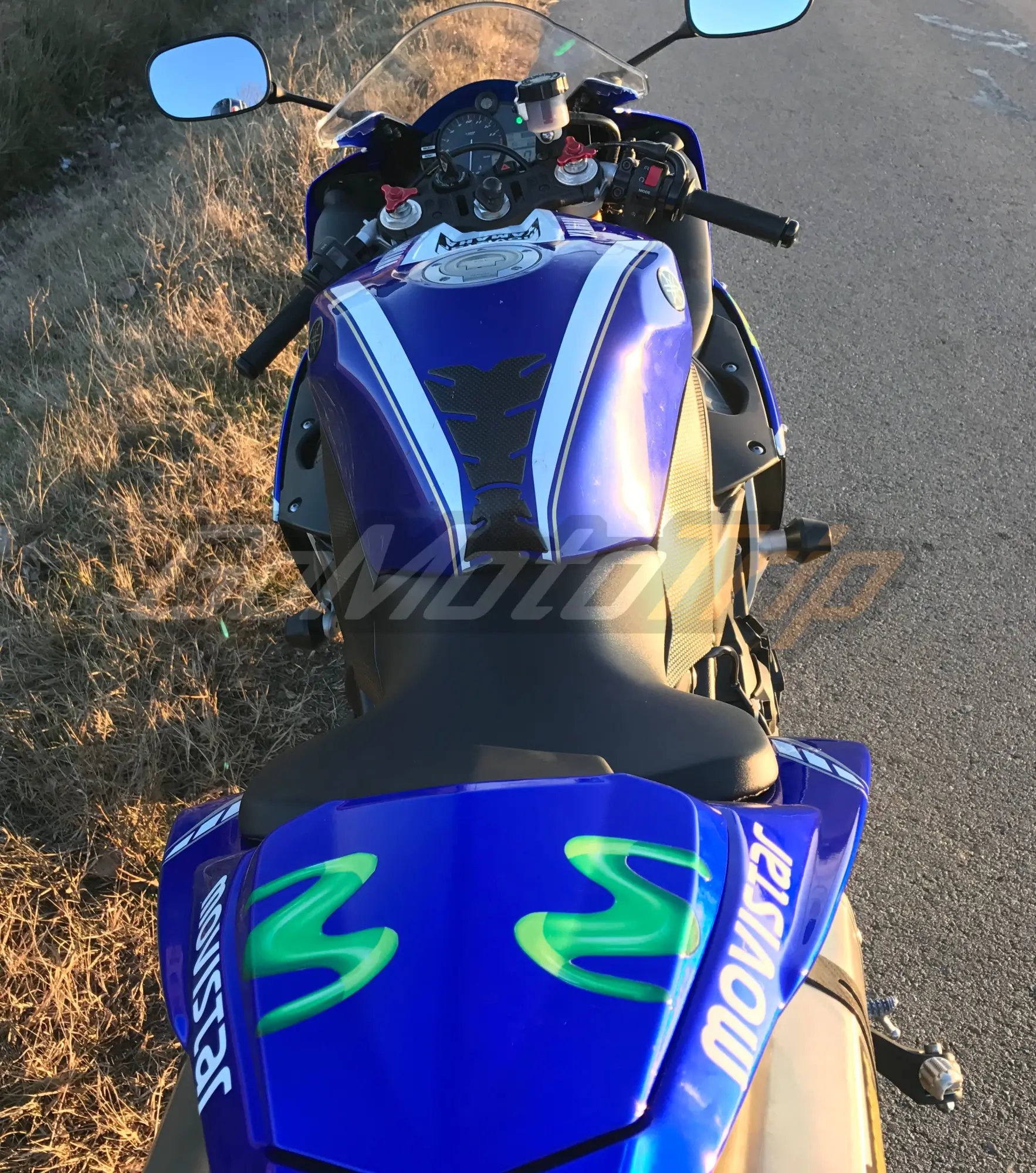 Rider-Review-Daniel-YZF-R1-Fairing-4