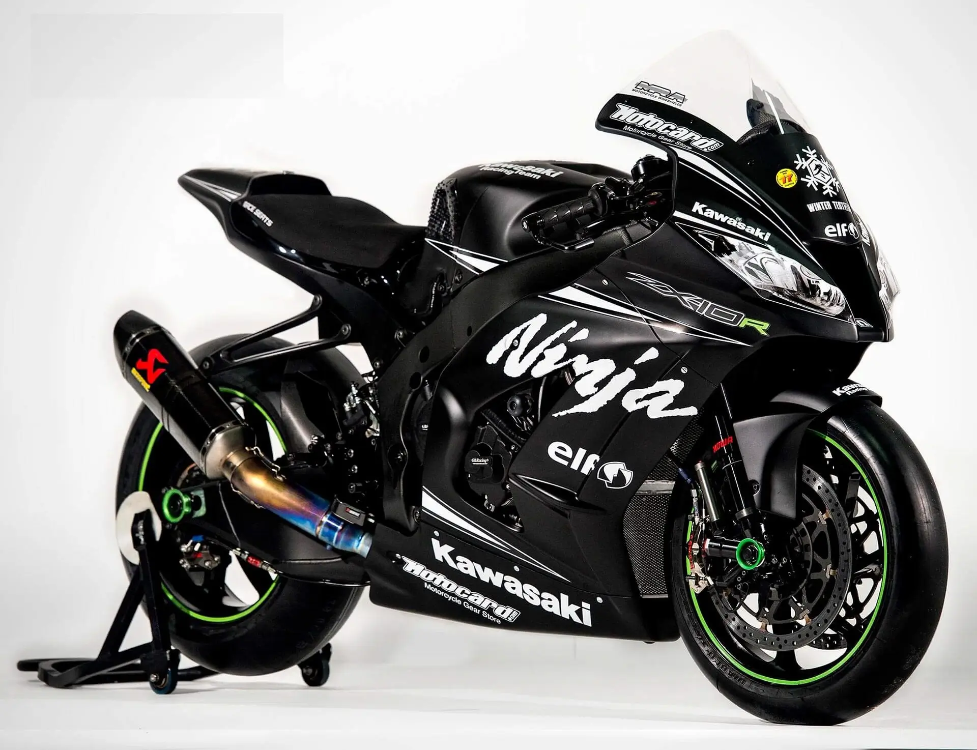 2011-2015-Kawasaki-Ninja-ZX-10R-Winter-Test-WSBK