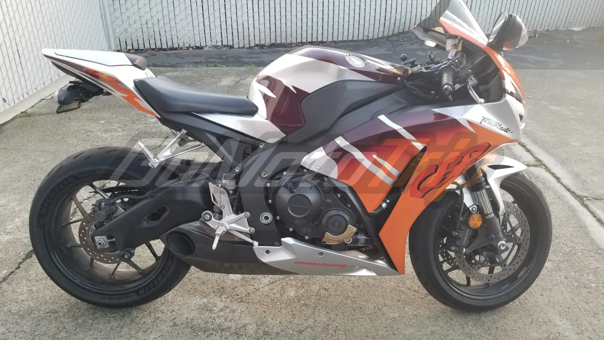 Rider-Review-41659-Steve-2014-CBR1000RR-Fireblade-Urban-Tiger-Fairing-1