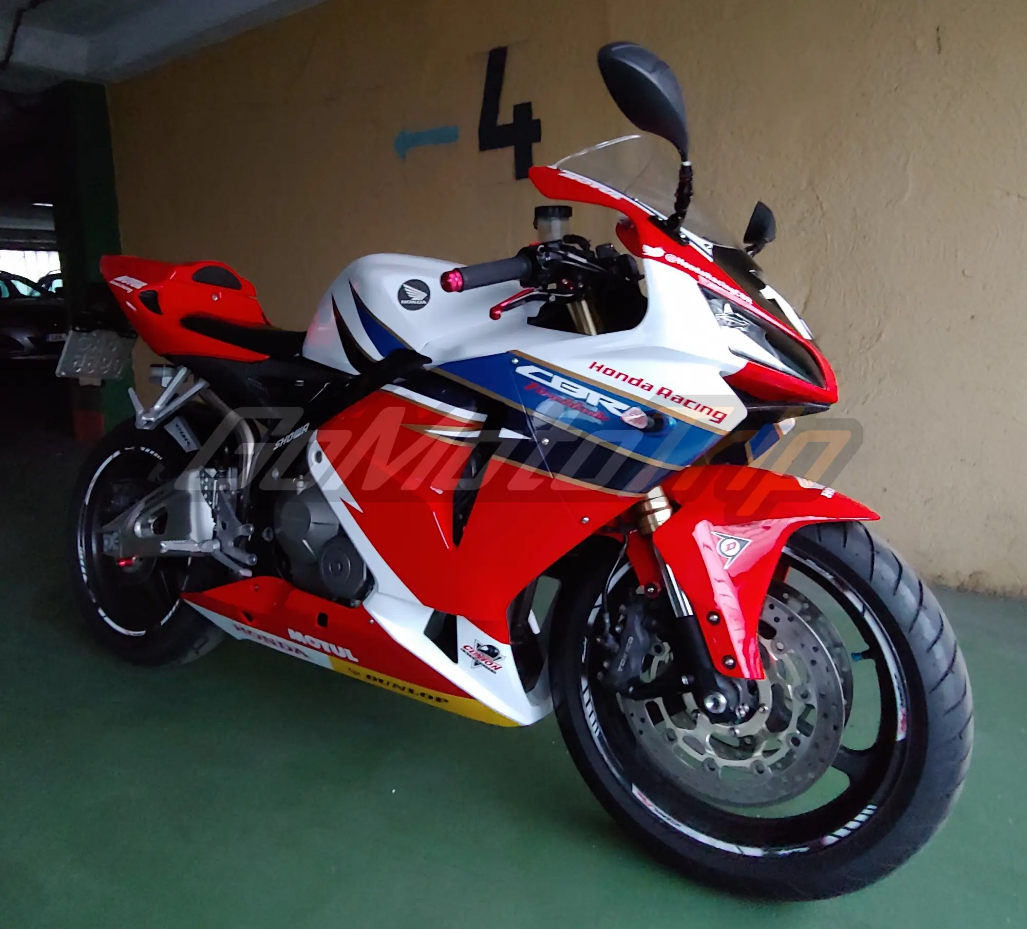 Rider-Review-Martin-CBR600RR-Fairing-2