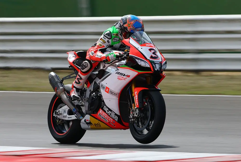 2009-2015-Aprilia-RSV4-Max-Biaggi-2015-WSBK-Misano