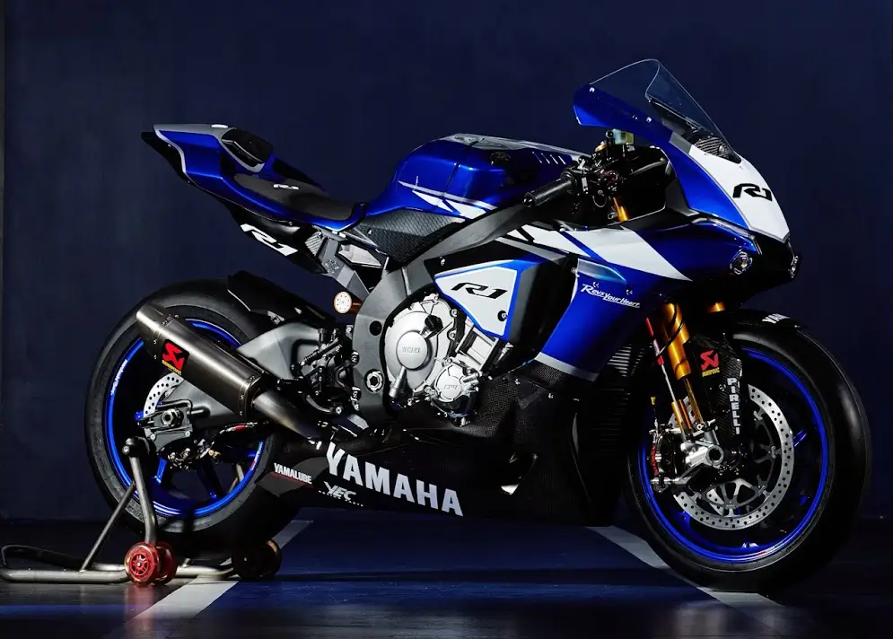 2015-Yamaha-YZF-R1-Factory-Racing-Edition