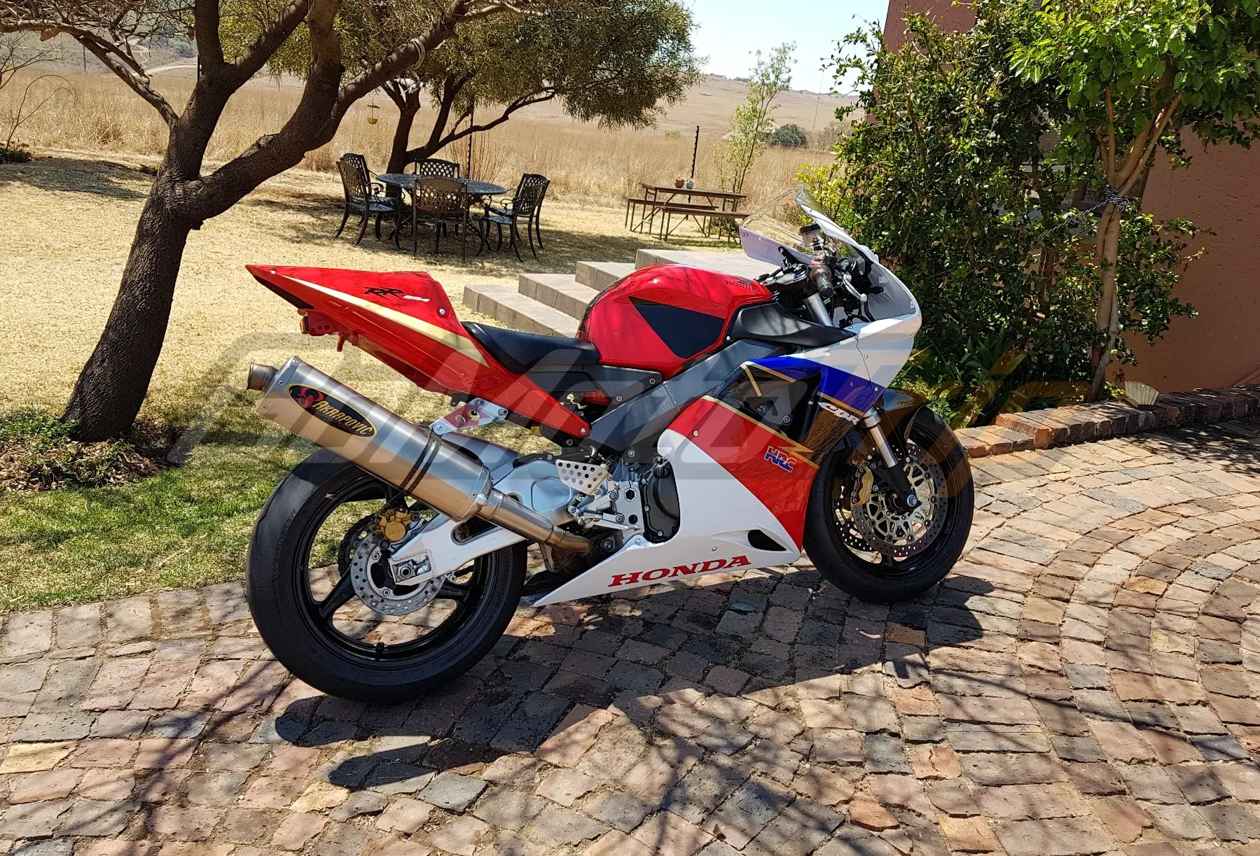 Rider-Review-Ian-CBR954RR-Fairing-3