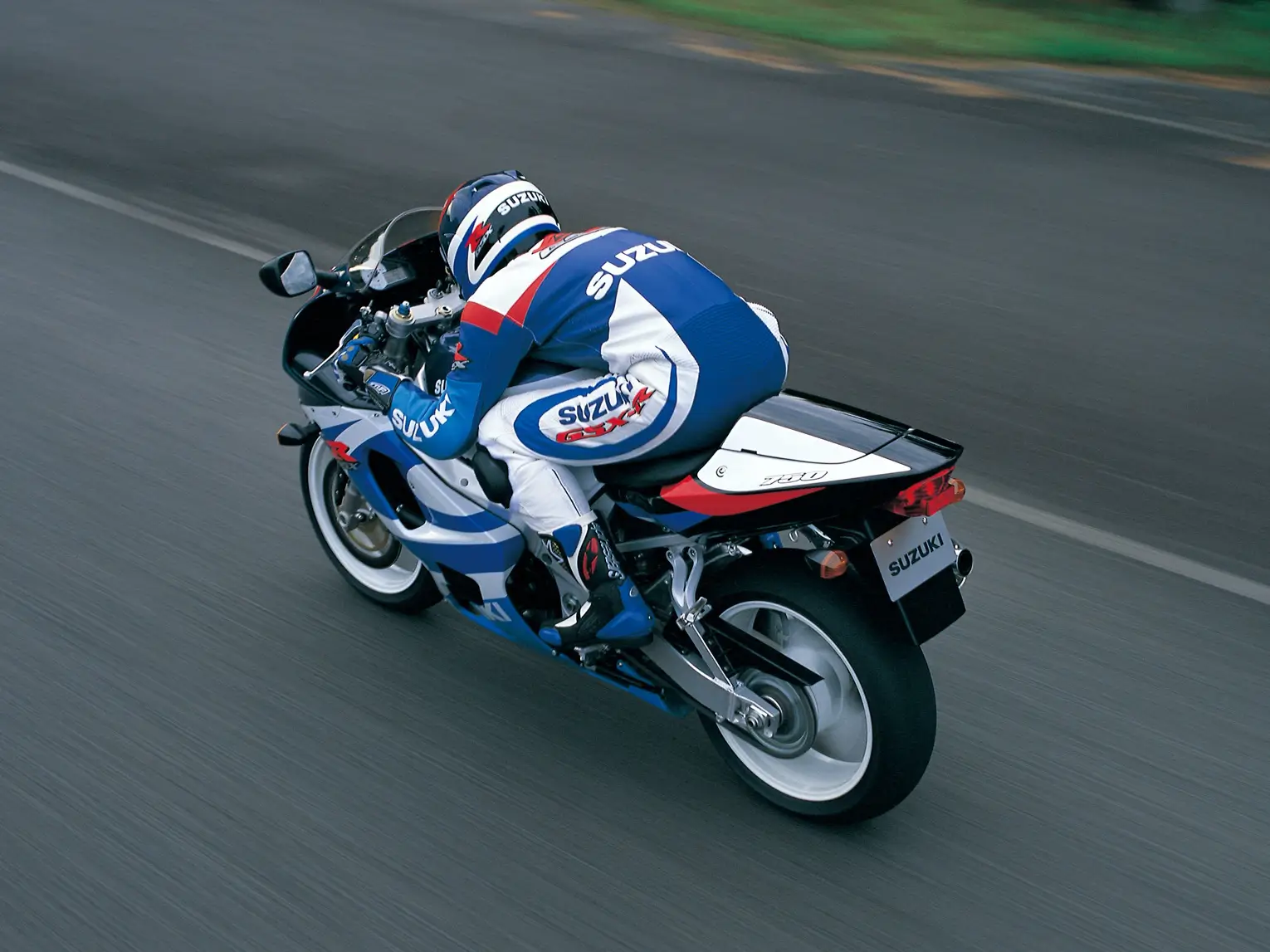 2000-Suzuki-GSX-R750-4