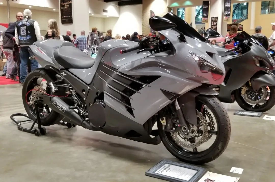 2006-2011-Kawasaki-Ninja-ZX-14R-Black-Gray