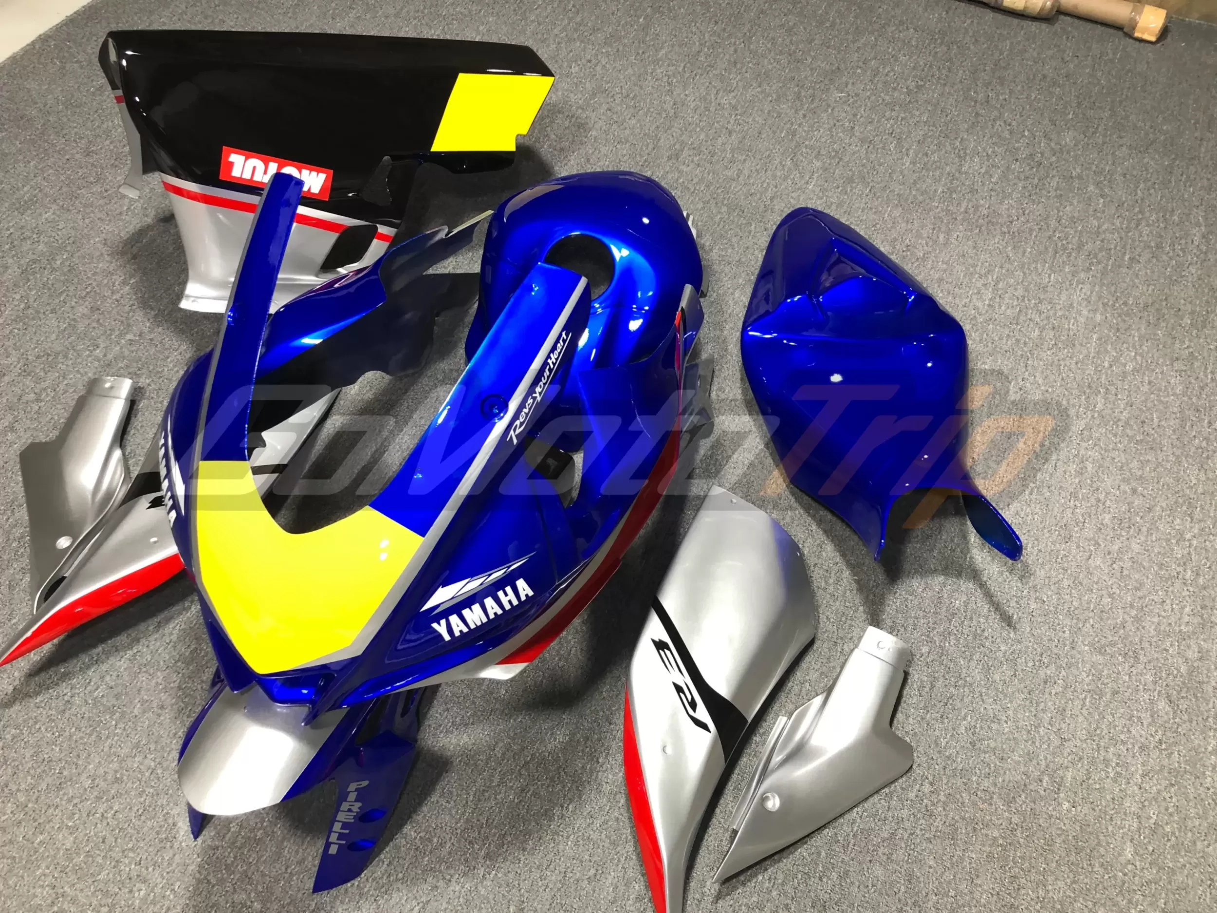 2019-2021-Yamaha-YZF-R3-Vinales-Racing-Team-WorldSSP300-Race-Fairing-2-scaled-scaled