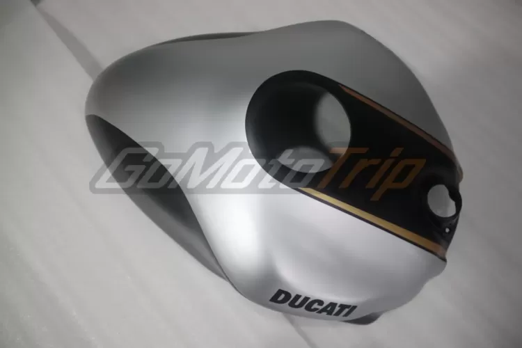 Ducati 899 Panigale S Black Fairing Kit 6