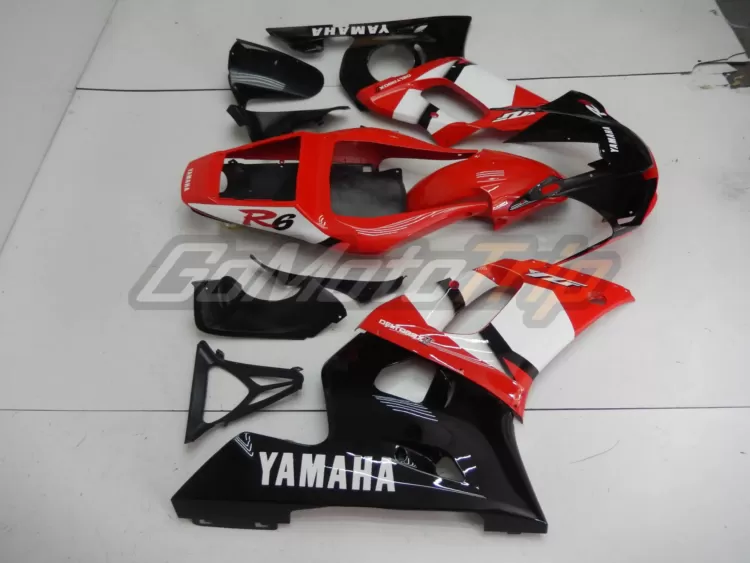 1998 2002 Yamaha Yzf R6 Tricolor Fairing 3