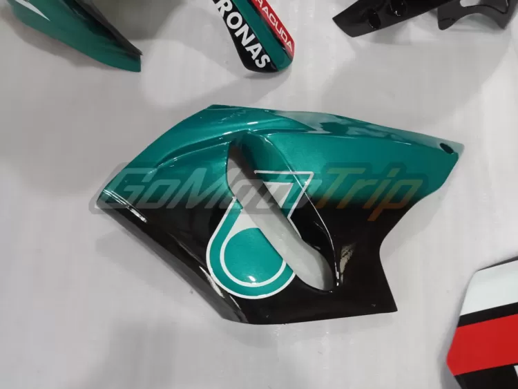 2015 2019 Yamaha Yzf R1 Petronas Srt Race Fairing 5