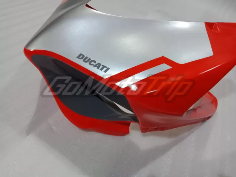 Ducati 1199 Red Silver Race Fairing 2