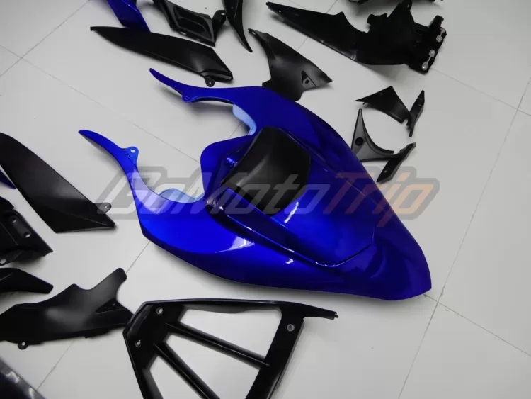 2006 Yamaha Yzf R1 Blue Fairing Edition 11