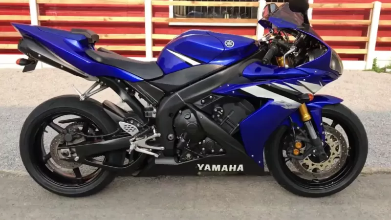 2006 Yamaha Yzf R1 Blue Fairing Edition 13