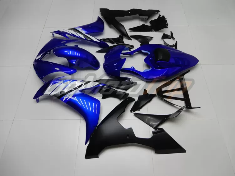 2006 Yamaha Yzf R1 Blue Fairing Edition 4