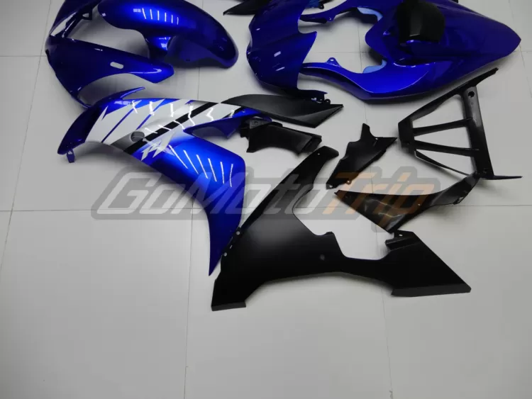 2006 Yamaha Yzf R1 Blue Fairing Edition 9