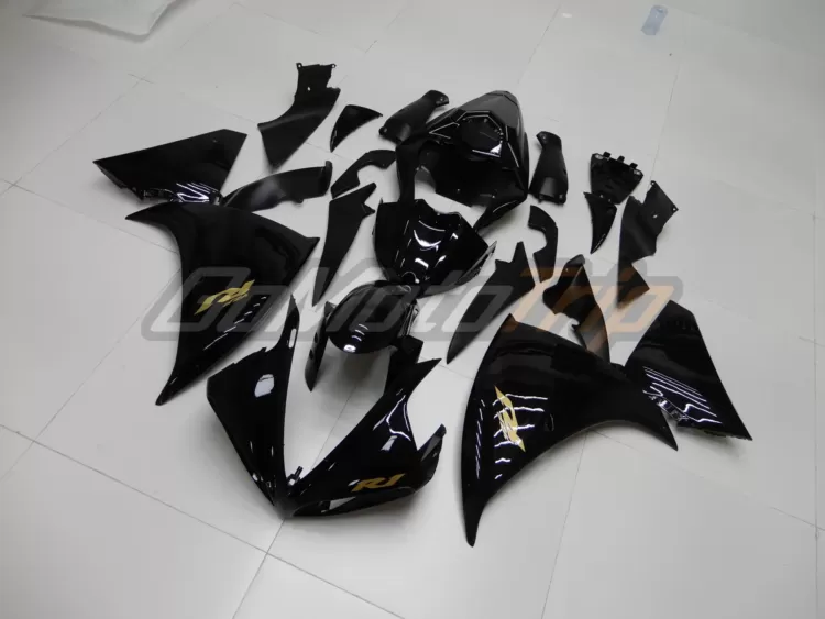 2009 2011 Yamaha Yzf R1 Black Fairing2 2