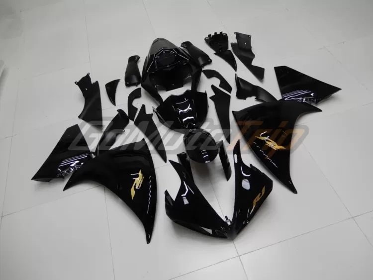 2009 2011 Yamaha Yzf R1 Black Fairing2 3