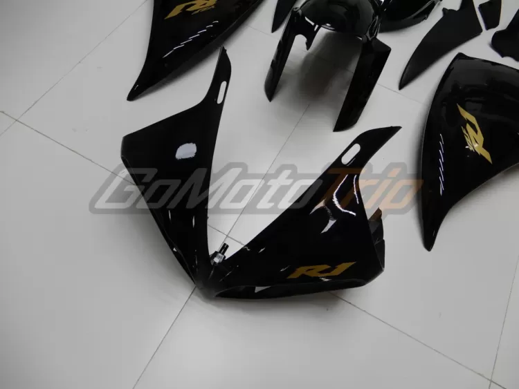 2009 2011 Yamaha Yzf R1 Black Fairing2 6