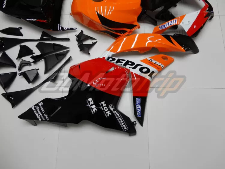 2009 2012 Honda Cbr600rr Repsol Fairing2 11