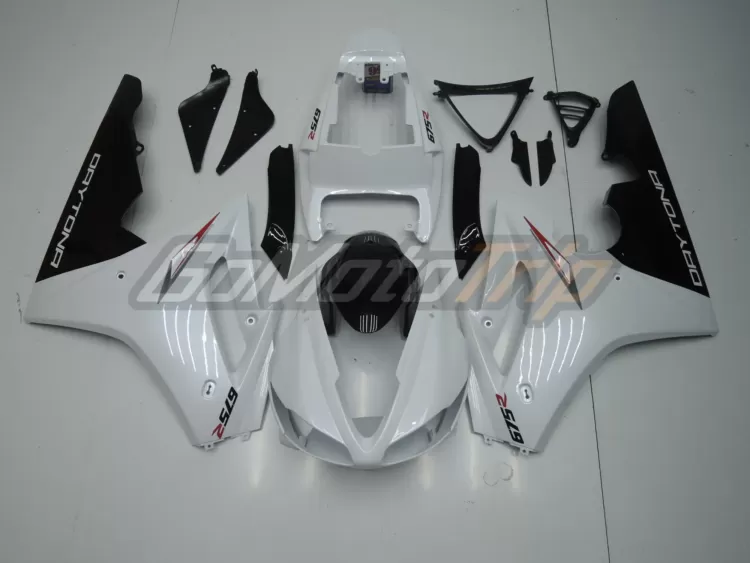 2009 2012 Triumph Daytona 675 Pearl White Fairing 1