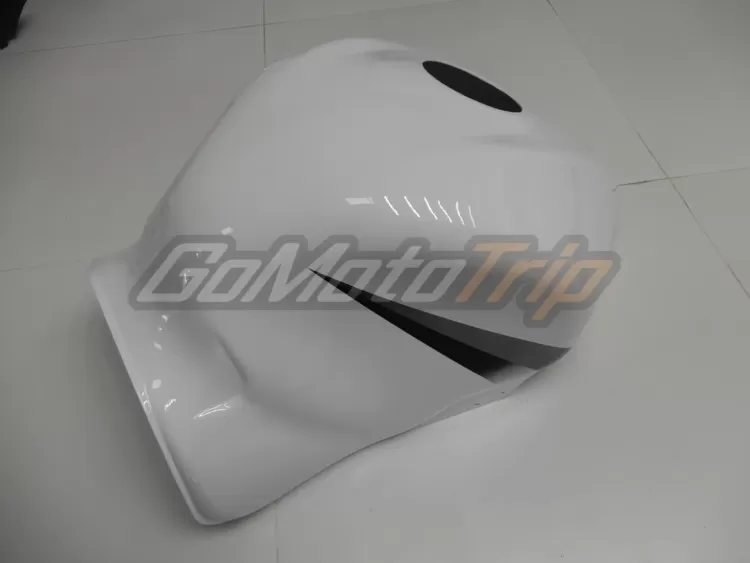 2013 Suzuki Hayabusa White Fairing Edition 10