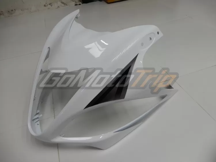 2013 Suzuki Hayabusa White Fairing Edition 6