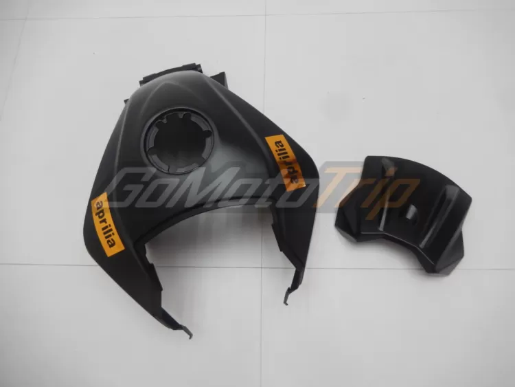 Aprilia Rs4 125 50 Black Fairing2 7