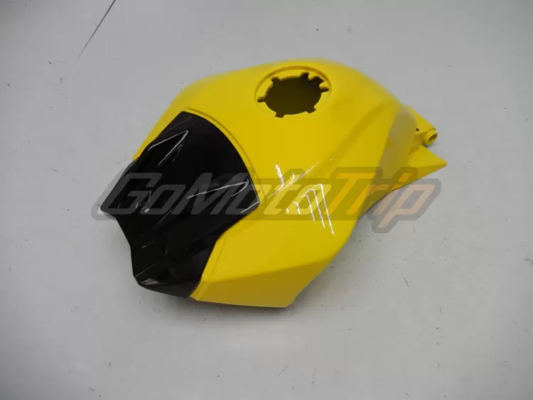 Aprilia Rs4 125 50 Yellow Fairing 6