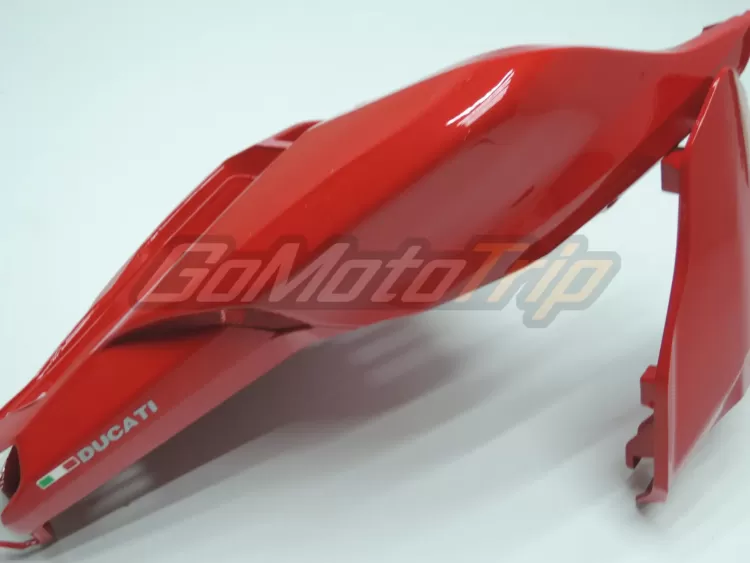 Ducati 1098 Red Fairing2 13