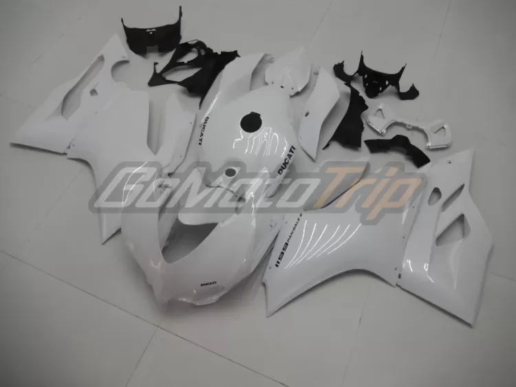 Ducati 1199 Panigale White Fairing 2