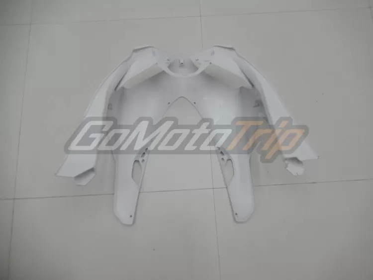 Ducati 1199 Panigale White Fairing 8