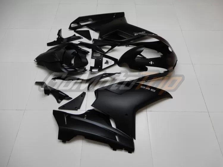 Ducati 848 Black Fairing2 5