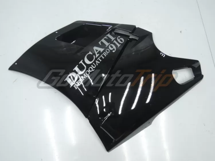 Ducati 916 Black Fairing 6