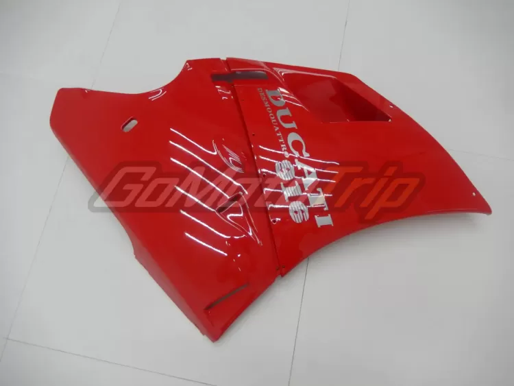 Ducati 916 Red Fairing2 10