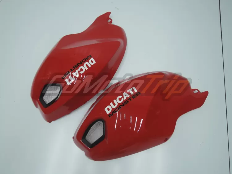 Ducati Monster 696 Red Fairing 6