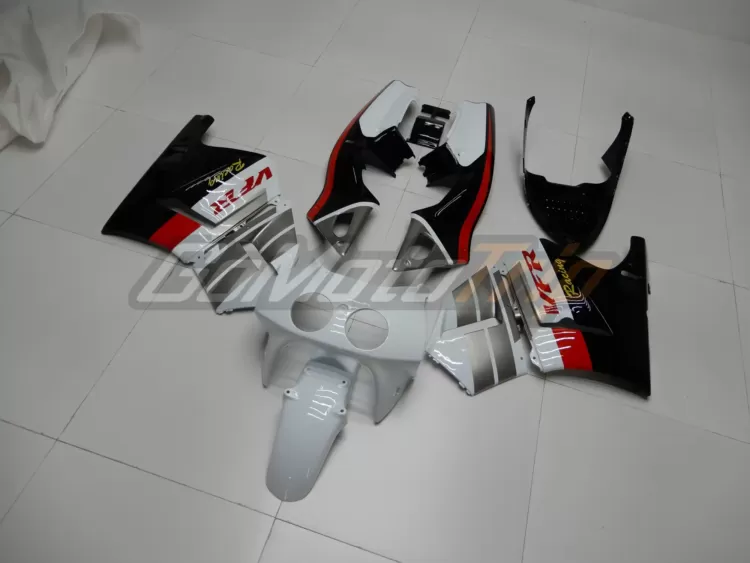 Honda Vfr400r Nc30 Black White Fairing 2