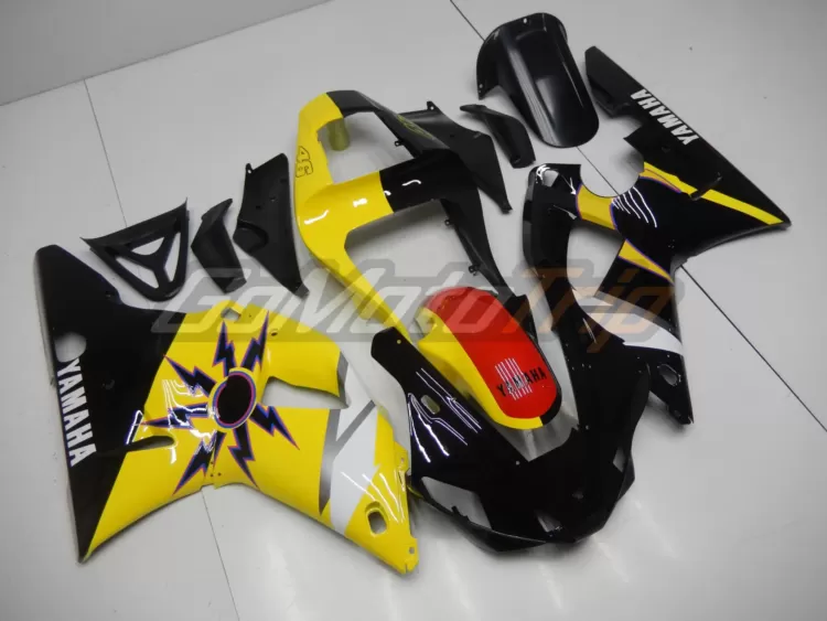 2000 2001 Yamaha Yzf R1 Rossi Fairing 3