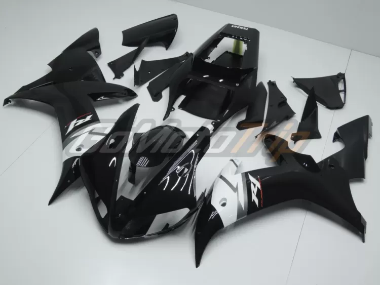 2002 2003 Yamaha Yzf R1 Black Fairing2 2